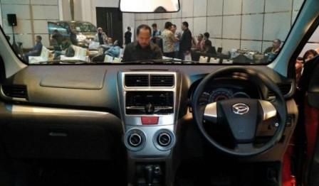 Kelebihdan dan Kekurangan Daihatsu Xenia Lengkap