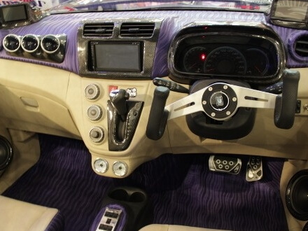 Modifikasi Interior Daihatsu Sirion