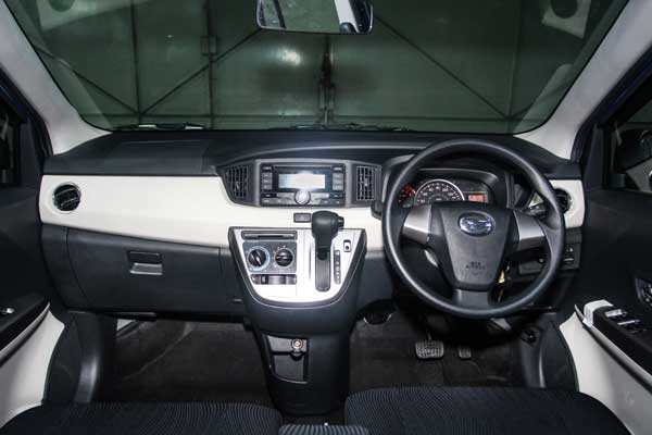 Kelebihan dan Kekurangan MPV Daihatsu Sigra