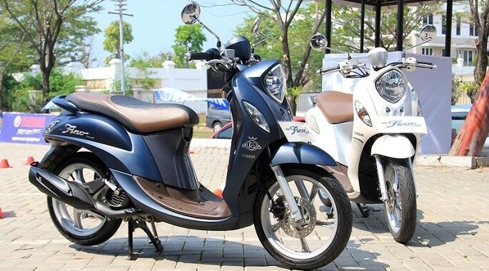 Kelebihan dan Kekurangan Motor Matic Yamaha Fino 125 Blue Core
